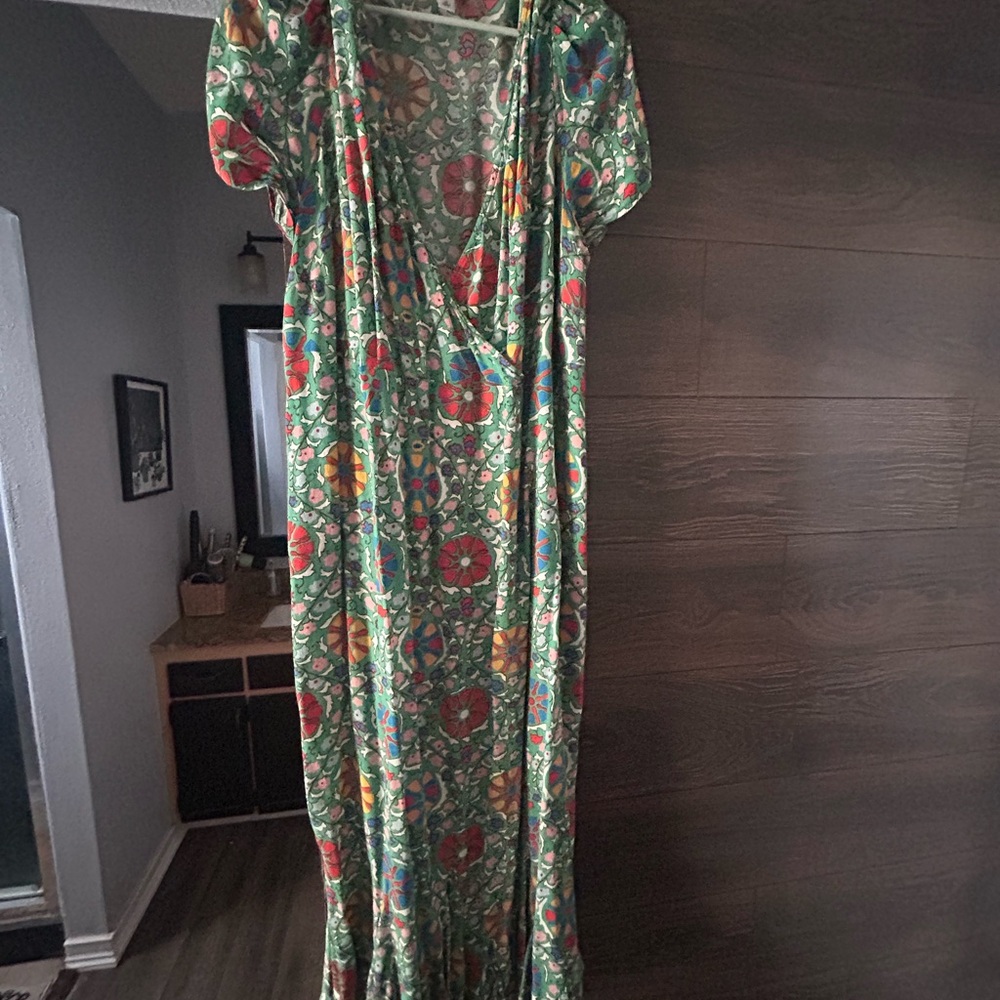 Floral Midi Dress with Puff Sleeves